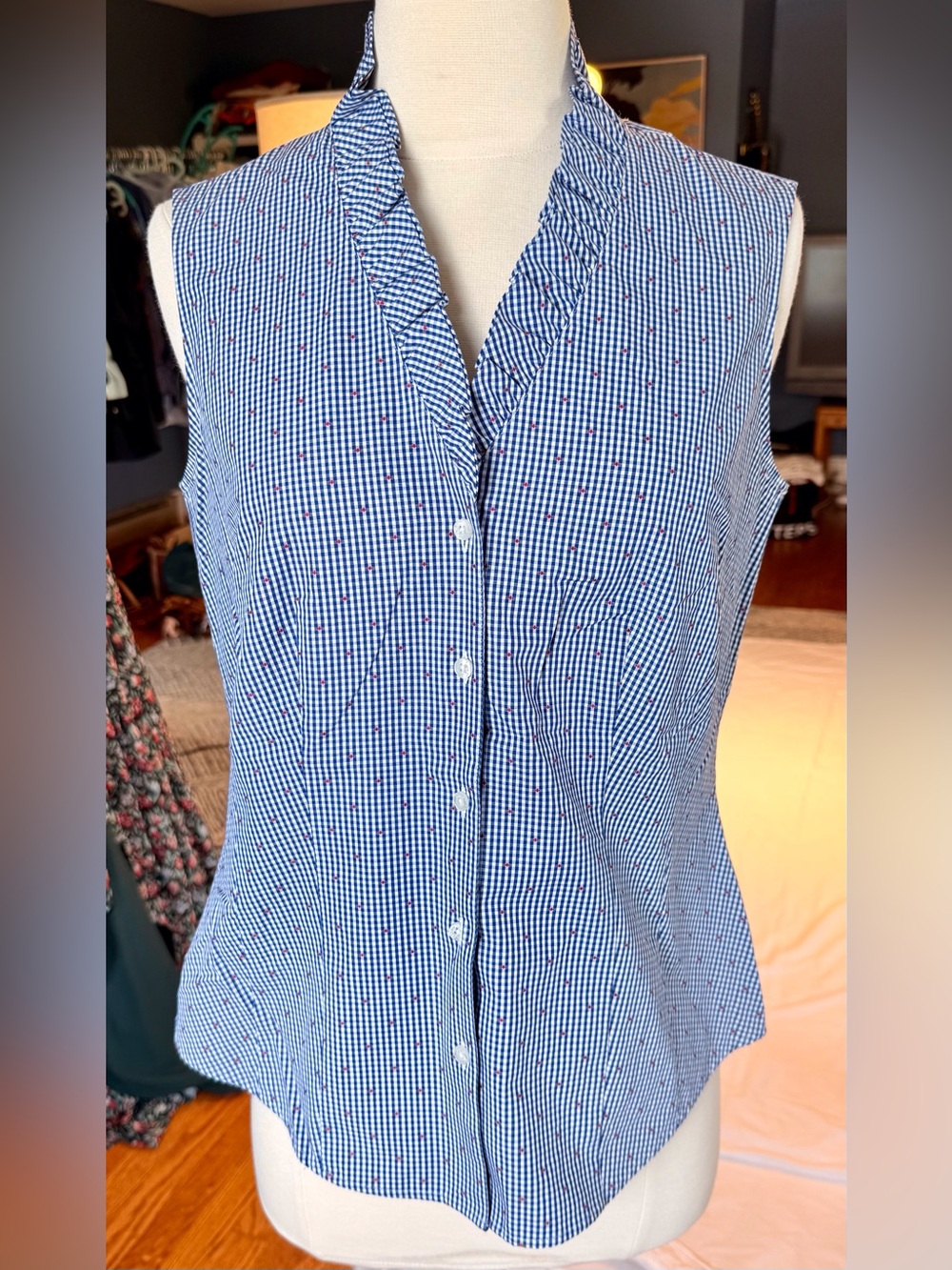 BROOKS BROTHERS Cotton Checked Sleeveless Button Down Shirt